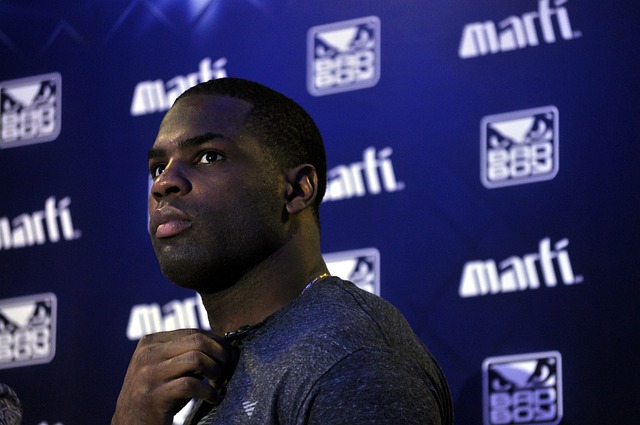 利是所有球 利是所有球