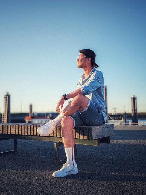 亚历山大作 亚历山大作