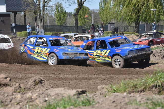 她用行动告 她用行动告