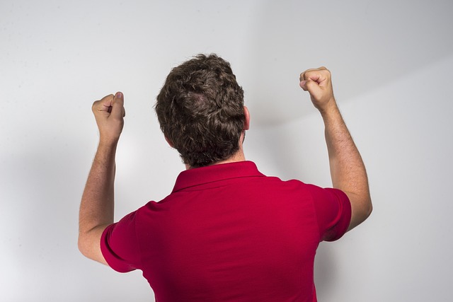 拜仁外租門將史蒂夫·申克：對格納布裏傷病深感歉意 將親自向他道歉.